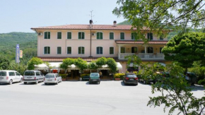 Гостиница Albergo Ristorante Sterlina  Гриццана-Моранди